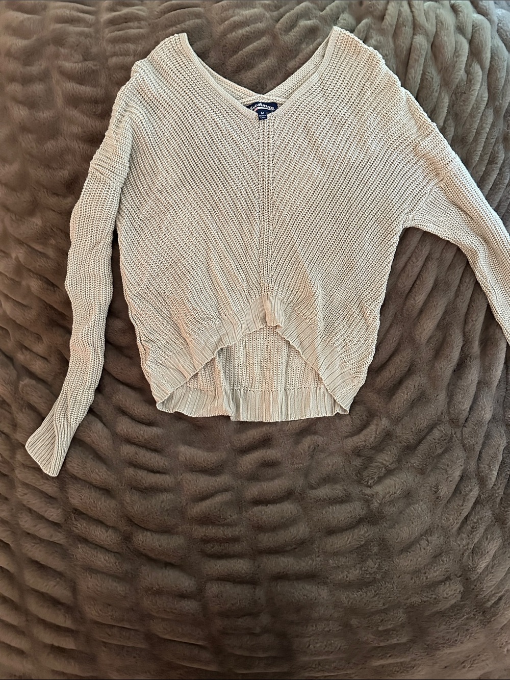 Freshman Cream V-Neck Drop-Back Knit Sweater